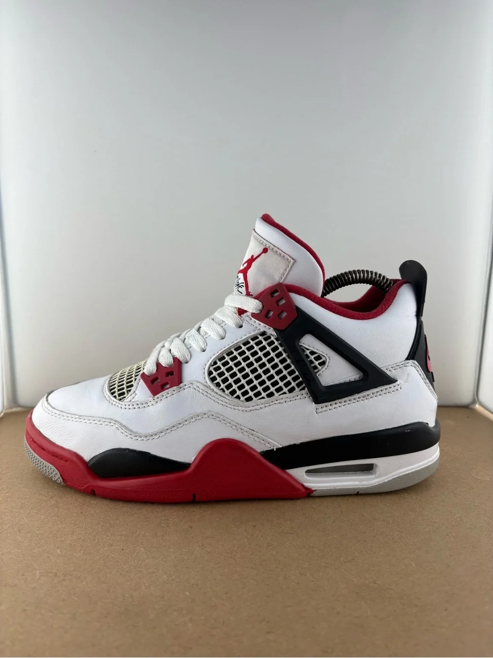Air Jordan 4 Retro Fire Red White 408452-160 SIZE 5.5Y OG 2020 (A2)